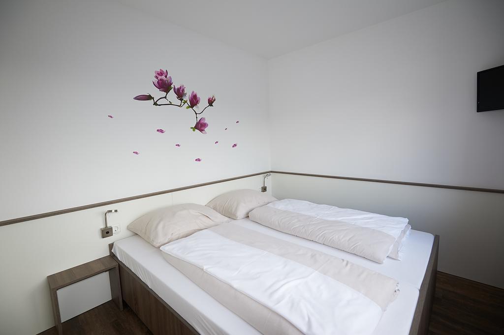 L-Appartements 布尔高 外观 照片